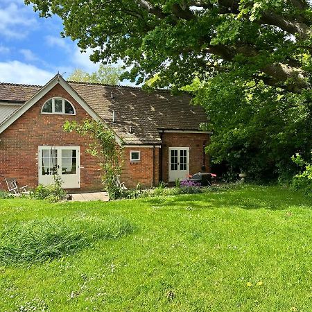 Peaceful Cottage With Private Garden Hailsham Exterior photo